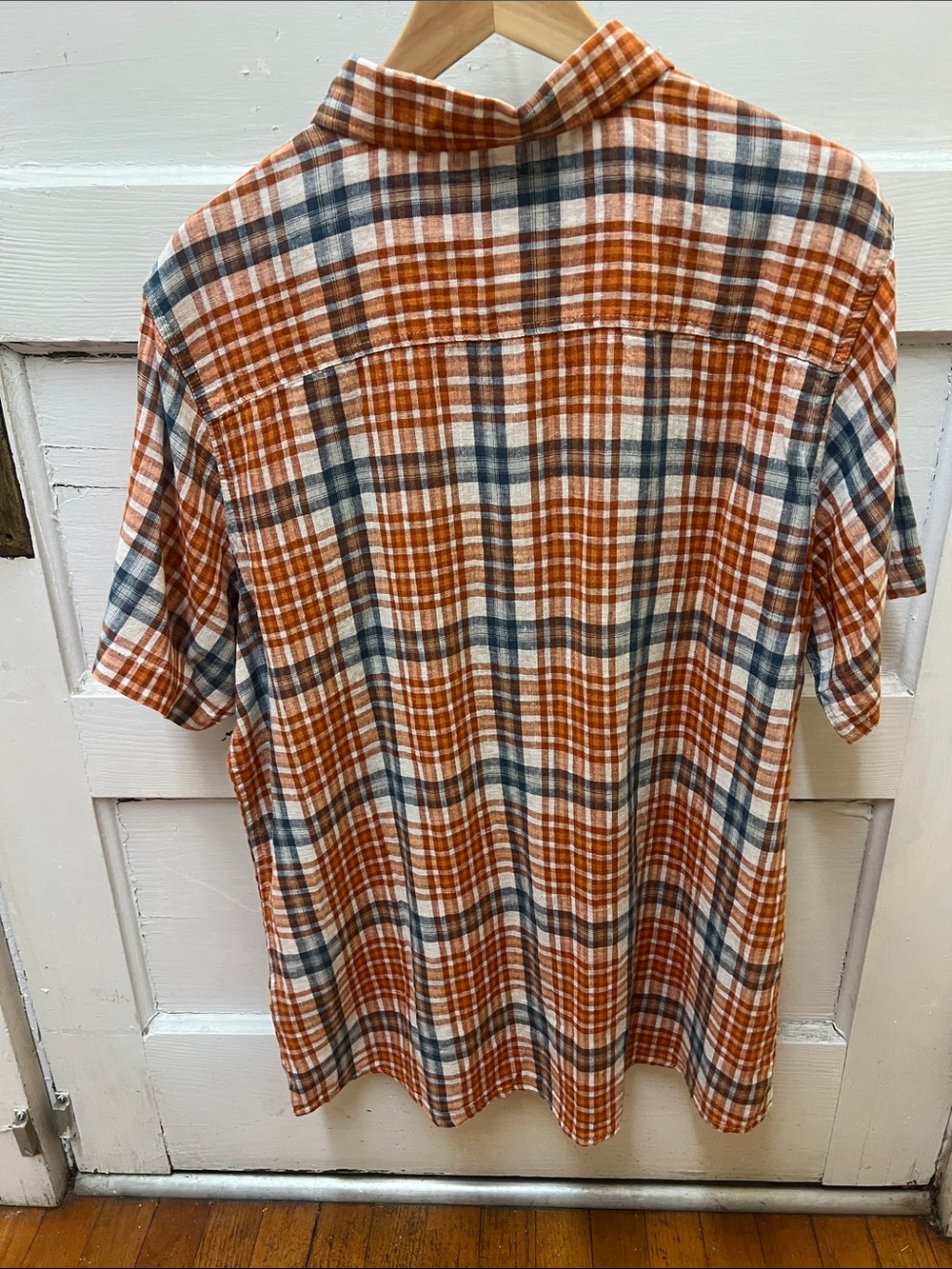 NWT M’s Dakota Grizzly SS Button Down Shirt Van- Sunrise - Picture 3 of 3